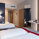 Express - By Ihg Hotel