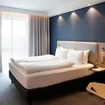 Express - By Ihg 3*