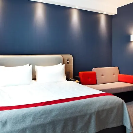 Express - Siegen, An Ihg 3*