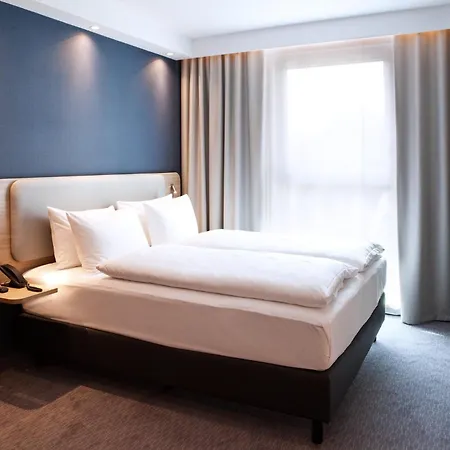 Hotel Express - By Ihg 3*