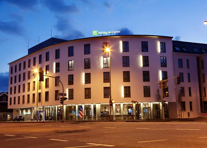 Hotel Express - By Ihg 3*